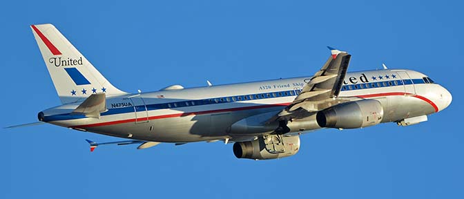 United Airbus A320-232 N475UA Friend Ship, Phoenix Sky Harbor, November 11, 2017